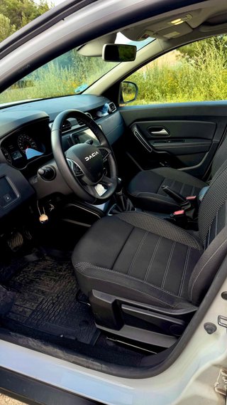 Dacia Duster 2023
