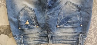 Pantalón vaquero pitillo FLYNG.G adornos hilos