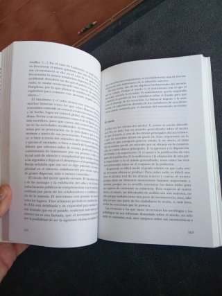 Cobardes y rebeldes. ¿Por qué pervive... (Fuera...