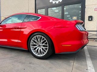 Ford Mustang 5.0 V8 GT 2017 con 61.000 km
