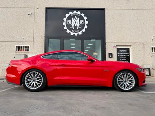 Ford Mustang 5.0 V8 GT 2017 con 61.000 km
