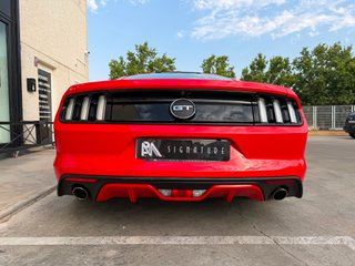 Ford Mustang 5.0 V8 GT 2017 con 61.000 km