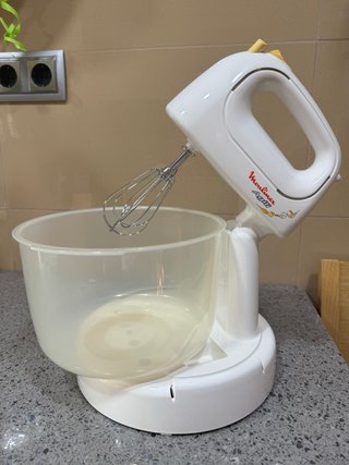 Batidora Moulinex Agili Varillas y Amasadora