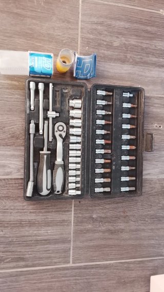 Caja de carraca y broca diamante