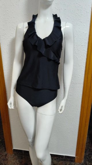 Tankini negro con volantes, excelente calidad
