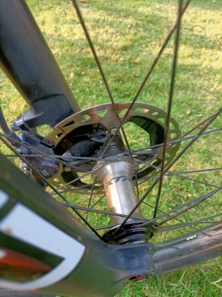 Bicicleta de montaña Trek con telescópica