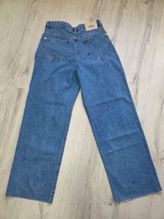 Vaqueros mujer talla 40 sin estrenar