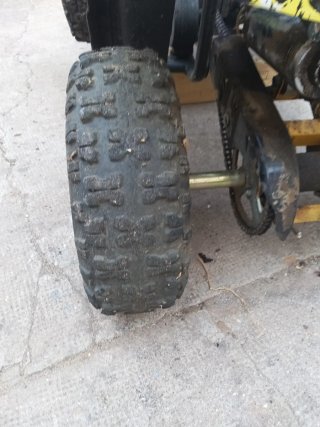 Quad infantil con diseño divertido