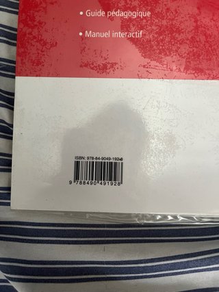 Libro francés Edito A1