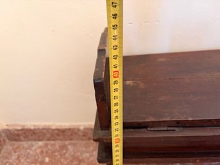 Banqueta costurero de madera