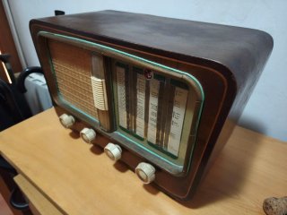 Radio Vintage Sanyo Modelo 756