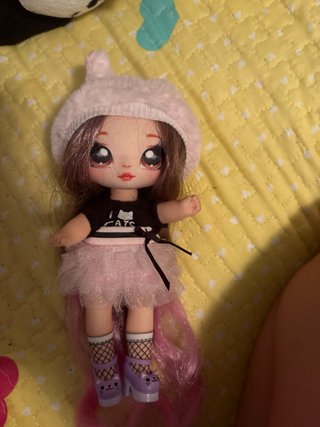 Muñeca con bolsa peluche gatito rosa
