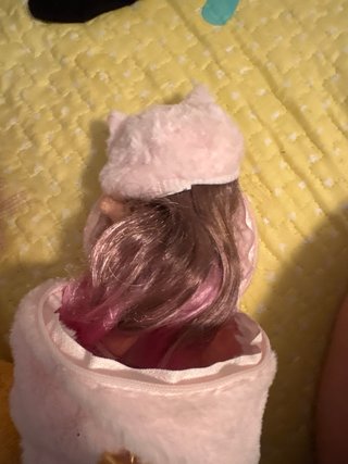 Muñeca con bolsa peluche gatito rosa