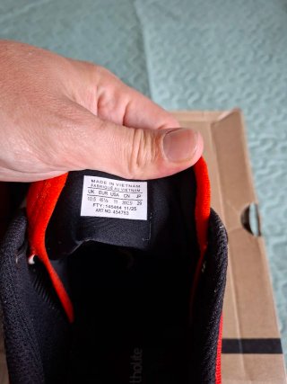 Zapatillas Salomon Genesis Rojas y Negras