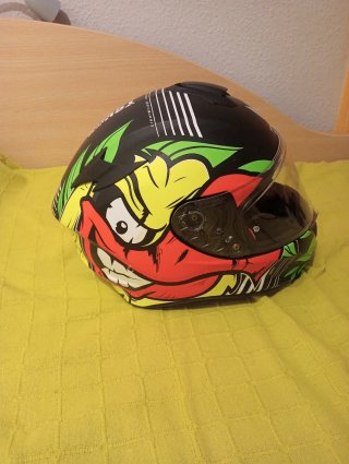 Casco de moto de MT Helmets talla S