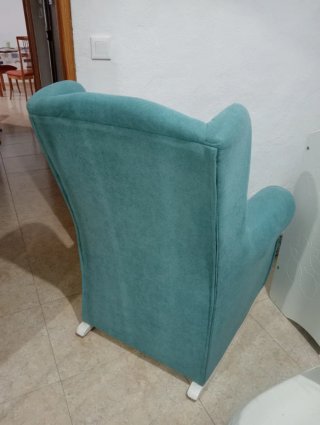 Sillón de lactancia mecedora