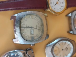 Lote de relojes mecánicos y de cuarzo