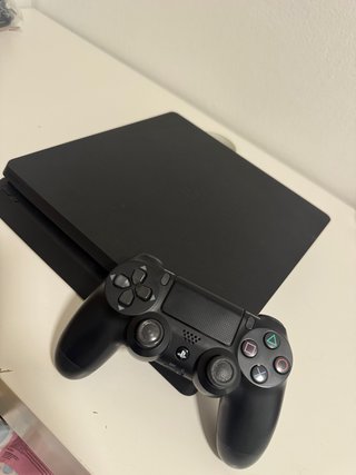 PS4 Slim 500GB Negra