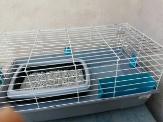 Jaula para conejo/hámster con comedero