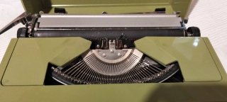 Máquina de escribir Maritsa 30