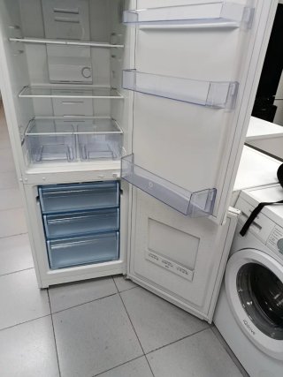 Nevera blanca Balay Combi con garantía