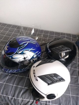 3 Cascos Moto (50€ por los 3)
