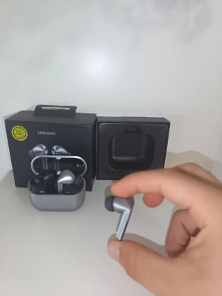 Samsung Galaxy Buds3 Pro Plata