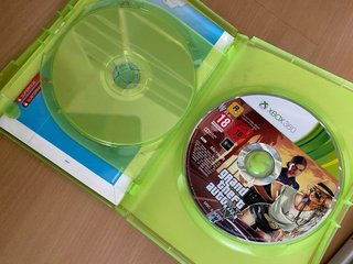 Juego Xbox 360 Grand Theft Auto V