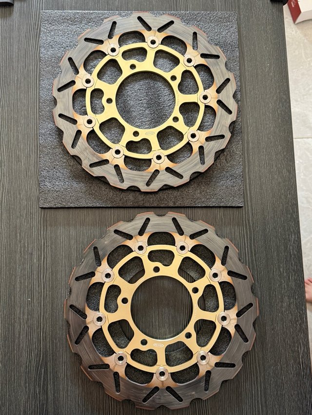 Discos Freno Delanteros Arashi Suzuki GSX Nuevos