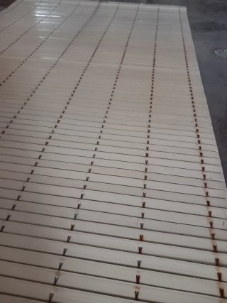 Persiana alicantina in PVC beige