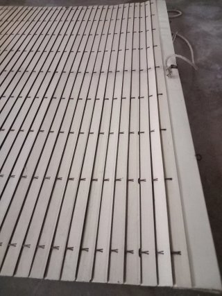 Persiana alicantina in PVC beige