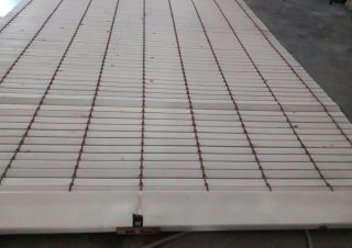 Persiana alicantina in PVC beige
