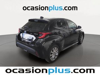 Toyota Yaris 120H Active Tech 85 kW (116 CV)