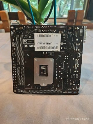 Combo MSI B75IA-E33 + i5-3570K + 8GB ram