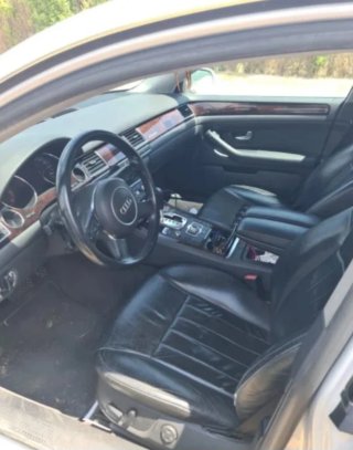 Audi A8 2004