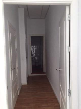 Se alquila local comercial.
