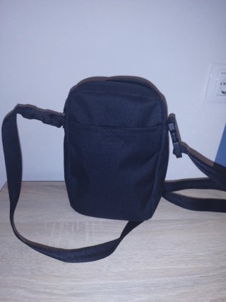 Bolso bandolera Nike negro