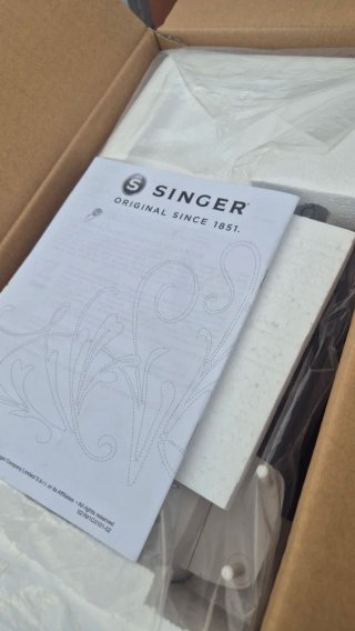 Máquina de coser Singer M1505