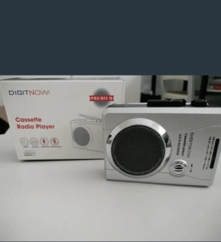 DIGITNOW! Reproductor Cassette y Radio Plata