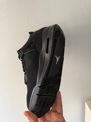 Air Jordan 4 negras Nuevos - Nunca Usados