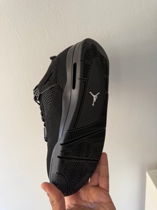 Air Jordan 4 negras Nuevos - Nunca Usados