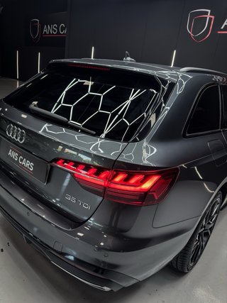 Audi A4 S-LINE BLACK LINE