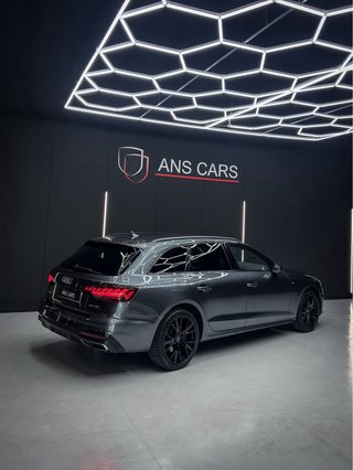 Audi A4 S-LINE BLACK LINE