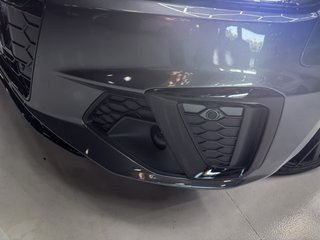 Audi A4 S-LINE BLACK LINE
