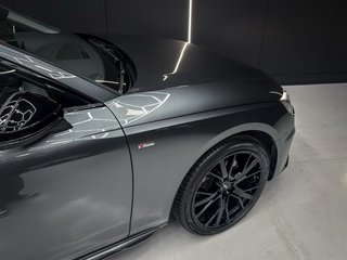 Audi A4 S-LINE BLACK LINE