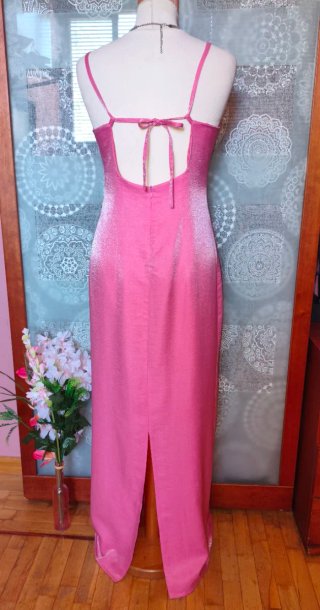 Espectacular vestido largo de fiesta rosa Barby