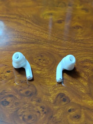 AirPods Pro 2 USB-C con caja y accesorios