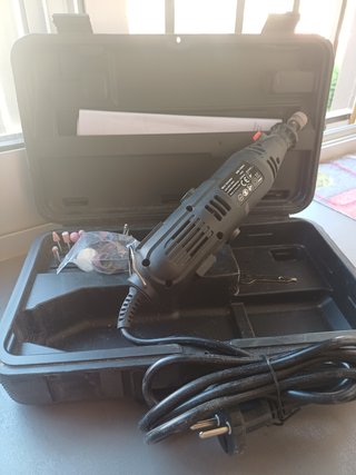 Mini amoladora DM-130A1 con accesorios