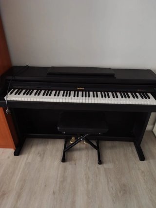 Piano Roland HP147e Digital