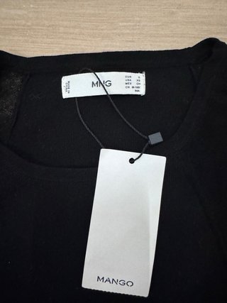 Top Mango Negro Talla S